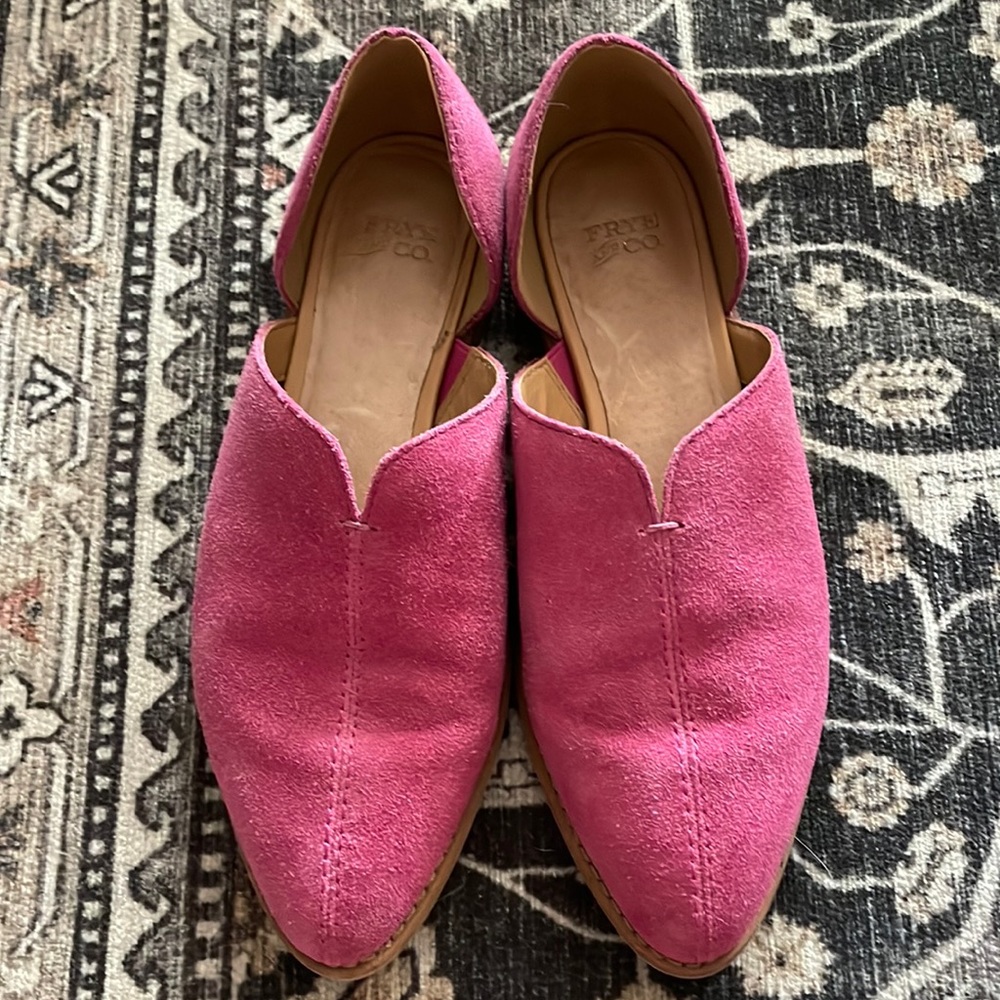 Women’s Frye flats